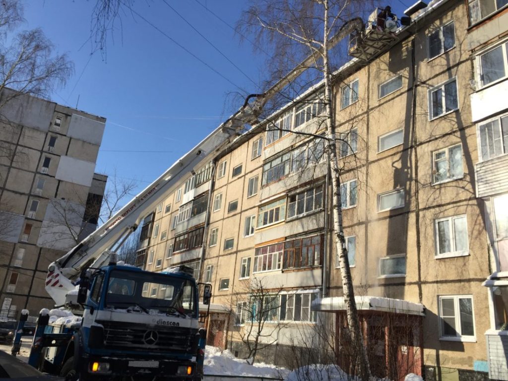 Комбинированная автовышка 32м Mercedes