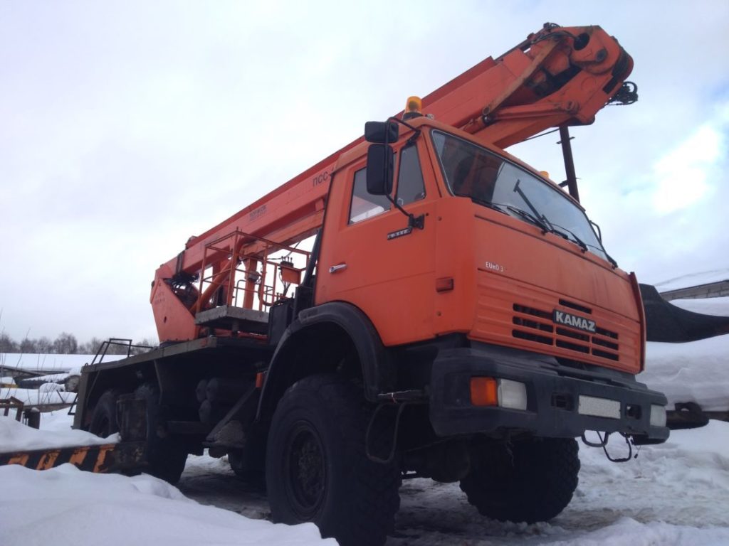 Аренда комбинированной автовышки КамАЗ 28 метров
